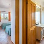 4-schlafzimmer-villa R2- Garten- Pool- By Interhome بيت للعطل البوفيرا