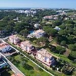 4-schlafzimmer-villa R2- Garten- Pool- By Interhome * البوفيرا